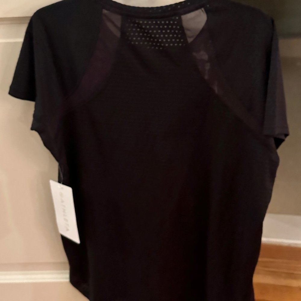 Athleta - Moisture Wicking Short Sleeve Shirt (NWT - Picture 2 of 2